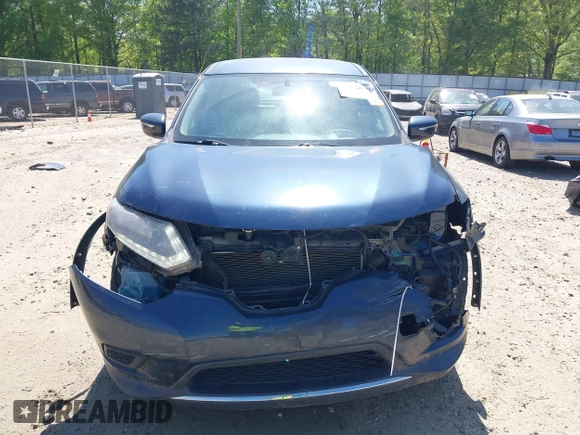 2015 Nissan Rogue SV with VIN KNMAT2MTXFP588646, listed as a IAAI auction lot 42026030 with 148,896 mi miles. Bid and sale history available at carsss.com. Image 13.