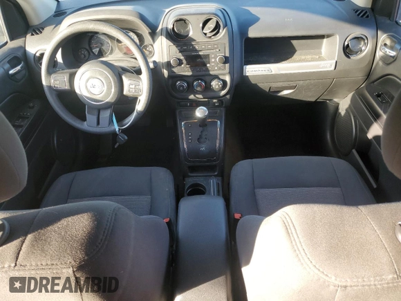 2017 Jeep Compass Sport with VIN 1C4NJCBB2HD208727, listed as a Copart auction lot 88158175 with 157,684 mi miles and Salvage Title. Bid and sale history available at DreamBid. Image 8.