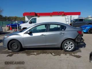 2013 Mazda Mazda3 i Sport with VIN JM1BL1U82D1709356, listed as a IAAI auction lot 42065418 with 122,622 mi miles. Bid and sale history available at carsss.com. Image 15.