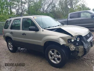 2006 Ford Escape XLS with VIN 1FMYU02ZX6KA73663, listed as a IAAI auction lot 42177043 with 230,878 mi miles and . Bid and sale history available at DreamBid. Image 13.