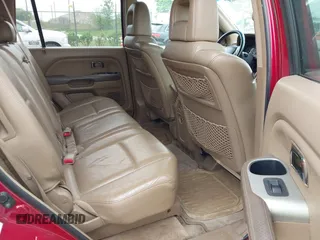 2005 Honda Pilot EX-L z VIN 5FNYF18525B054075, wystawiony jako IAAI lot #42347365 z przebiegiem 124 911 mil mil oraz . Historia ofert i sprzedaży dostępna na DreamBid. Obrazek 8.