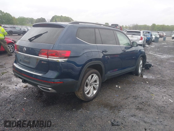 2022 Volkswagen Atlas SE with VIN 1V2HR2CA0NC561411, listed as a IAAI auction lot 41941719 with Not provided miles and . Bid and sale history available at DreamBid. Image 4.