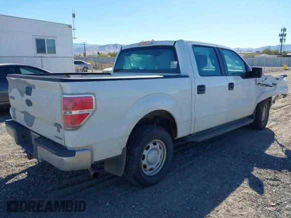 2011 Ford F-150 XL with VIN 1FTFW1EFXBKD38492, listed as a IAAI auction lot 40785831 with 222,356 mi miles. Bid and sale history available at carsss.com. Image 4.