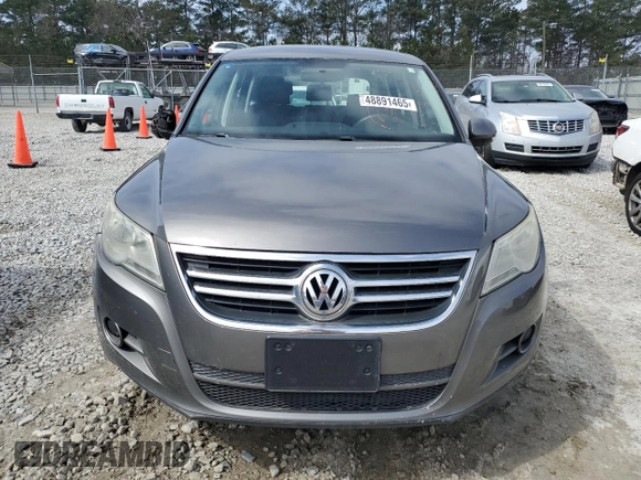 2010 Volkswagen Tiguan Wolfsburg Edition z VIN WVGAV7AX6AW526069, wystawiony jako Copart lot #48891465 z przebiegiem 148 424 mil mil oraz Szkoda całkowita • Salvage title. Historia ofert i sprzedaży dostępna na DreamBid. Obrazek 5.