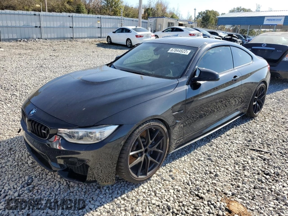 2015 BMW M4 with VIN WBS3R9C54FK334052, listed as a Copart auction lot 67044522 with 69,998 mi miles. Bid and sale history available at carsss.com. Image 2.