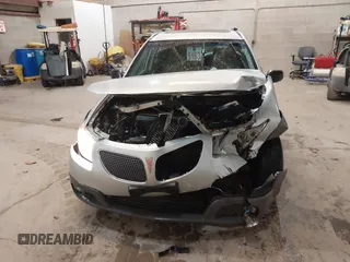 2008 Pontiac Vibe with VIN 5Y2SL65838Z401597, listed as a IAAI auction lot 41921430 with 147,752 mi miles. Bid and sale history available at carsss.com. Image 12.
