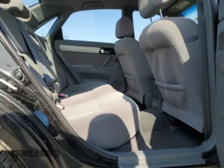 2008 Suzuki Forenza z VIN KL5JD56ZX8K974392, wystawiony jako Copart lot #64694854 z przebiegiem 145 180 mil mil oraz Szkoda całkowita • Salvage title. Historia ofert i sprzedaży dostępna na DreamBid. Obrazek 10.
