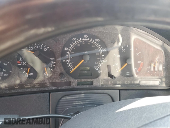 1997 Mercedes-Benz S с VIN WDBGA76G7VA344398, выставлен на аукционе Copart как лот 46811075 с пробегом Не указан миль и Списание • Salvage title. История ставок и продаж доступна на DreamBid. Изображение 9.