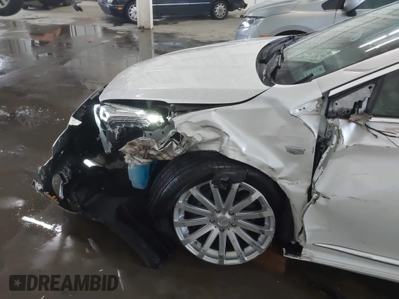 2018 Cadillac XTS Luxury z VIN 2G61M5S38J9156679, wystawiony jako IAAI lot #41574733 z przebiegiem 65 637 mil mil oraz . Historia ofert i sprzedaży dostępna na DreamBid. Obrazek 18.