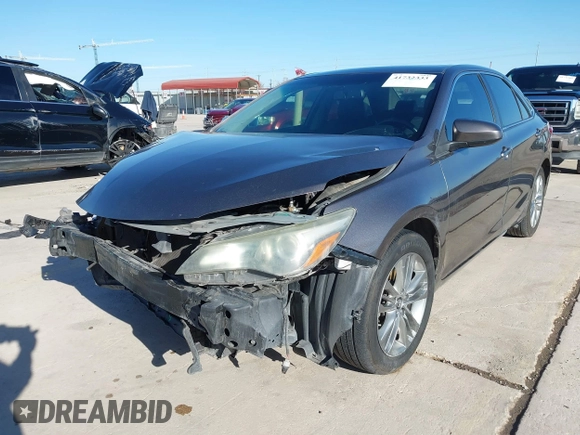 2015 Toyota Camry XLE with VIN 4T1BF1FK4FU914870, listed as a IAAI auction lot 41732333 with 177,907 mi miles. Bid and sale history available at carsss.com. Image 18.