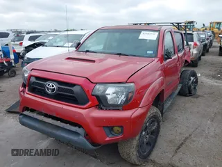 2012 Toyota Tacoma with VIN 3TMMU4FN0CM044792, listed as a IAAI auction lot 42383355 with 139,376 mi miles and . Bid and sale history available at DreamBid. Image 17.