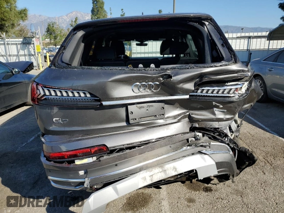 2020 Audi Q7 Premium with VIN WA1AJAF7XLD007623, listed as a Copart auction lot 46716255 with 28,082 mi miles and Salvage Title. Bid and sale history available at carsss.com. Image 6.
