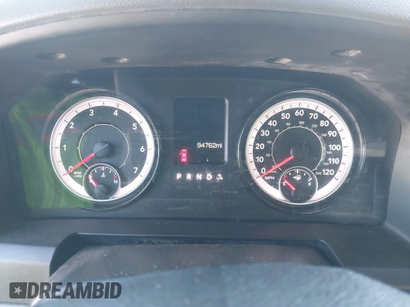 2020 Ram 1500 SLT z VIN 1C6RR7TT6LS101264, wystawiony jako IAAI lot #41359390 z przebiegiem 94 762 mil mil oraz . Historia ofert i sprzedaży dostępna na DreamBid. Obrazek 7.