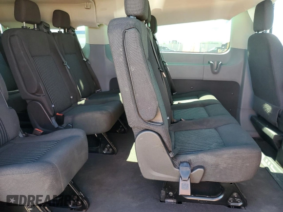 2016 Ford Transit XL с VIN 1FBZX2ZM1GKA89388, выставлен на аукционе Copart как лот 61821985 с пробегом 75 347 миль миль и Списание • Salvage title. История ставок и продаж доступна на DreamBid. Изображение 11.