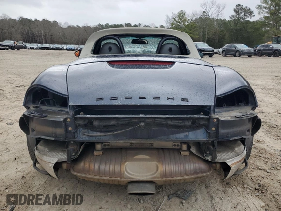 2000 Porsche Boxster z VIN WP0CA2987YU623473, wystawiony jako Copart lot #46845945 z przebiegiem 72 104 mil mil oraz Szkoda całkowita • Salvage title. Historia ofert i sprzedaży dostępna na DreamBid. Obrazek 6.