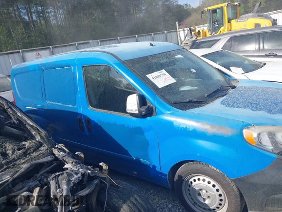 2017 Ram ProMaster City Cargo Tradesman z VIN ZFBERFAB0H6E01531, wystawiony jako IAAI lot #41889780 z przebiegiem 59 734 mil mil oraz . Historia ofert i sprzedaży dostępna na DreamBid. Obrazek 13.