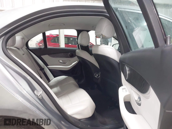 2016 Mercedes-Benz C 300 Luxury with VIN 55SWF4KB8GU113087, listed as a IAAI auction lot 42255273 with Not Provided miles and . Bid and sale history available at DreamBid. Image 8.