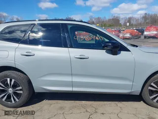 2024 Volvo XC60 Core Dark Theme with VIN YV4L12RK5R1720778, listed as a IAAI auction lot 41855460 with 21,201 mi miles. Bid and sale history available at carsss.com. Image 13.