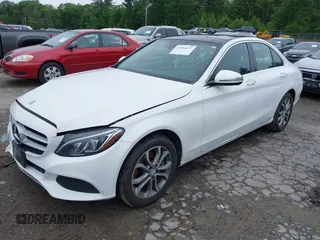 2016 Mercedes-Benz C 300 Luxury с VIN 55SWF4KB4GU108596, выставлен на аукционе IAAI как лот 42492677 с пробегом 93 115 миль миль и . История ставок и продаж доступна на DreamBid. Изображение 19.