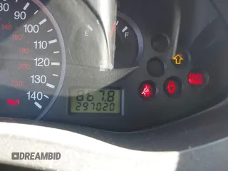2007 Ford Focus S with VIN 1FAHP34N07W325198, listed as a IAAI auction lot 41893552 with 297,020 mi miles and . Bid and sale history available at carsss.com. Image 14.