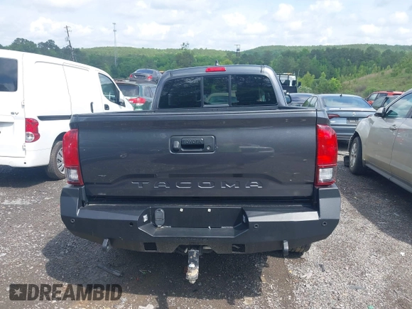 2020 Toyota Tacoma SR z VIN 5TFRZ5CN0LX088271, wystawiony jako IAAI lot #42169345 z przebiegiem 75 654 mil mil oraz . Historia ofert i sprzedaży dostępna na DreamBid. Obrazek 16.
