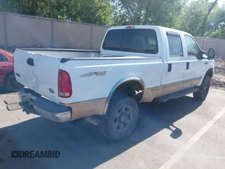 1999 Ford F-250 XL с VIN 1FTNW21F9XEA23647, выставлен на аукционе IAAI как лот 42326497 с пробегом 393 578 миль миль и . История ставок и продаж доступна на DreamBid. Изображение 4.