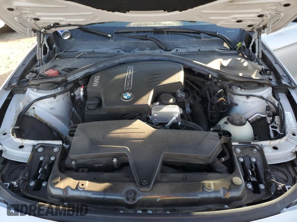 2012 BMW 3 Series 328i с VIN WBA3A5C54CF340846, выставлен на аукционе Copart как лот 83855424 с пробегом 111 421 миль миль и Списание • Salvage title. История ставок и продаж доступна на DreamBid. Изображение 11.