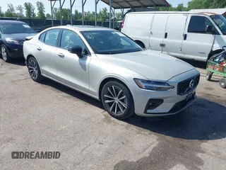 2021 Volvo S60 Momentum with VIN 7JR102TZ9MG109307, listed as a IAAI auction lot 42167864 with 64,654 mi miles and . Bid and sale history available at DreamBid. Image 1.