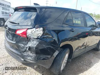 2020 Chevrolet Equinox LS with VIN 2GNAXHEV2L6266335, listed as a IAAI auction lot 41884385 with 85,441 mi miles. Bid and sale history available at carsss.com. Image 6.
