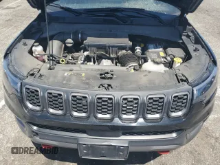 2024 Jeep Compass Trailhawk с VIN 3C4NJDDN5RT137399, выставлен на аукционе Copart как лот 57471105 с пробегом 29 008 миль миль и Списание • Salvage title. История ставок и продаж доступна на DreamBid. Изображение 12.