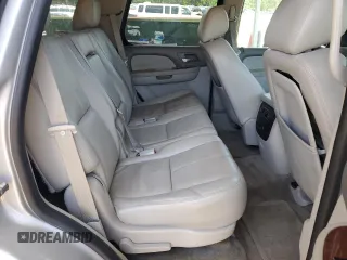 2013 Chevrolet Tahoe LT z VIN 1GNSCBE09DR311858, wystawiony jako Copart lot #55884565 z przebiegiem 280 063 mil mil oraz Szkoda całkowita • Salvage title. Historia ofert i sprzedaży dostępna na DreamBid. Obrazek 10.