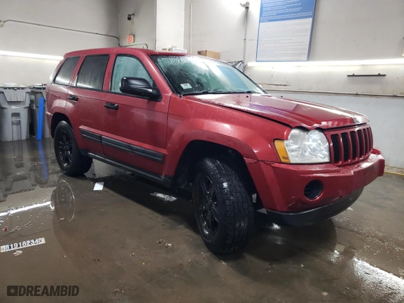 2005 Jeep Grand Cherokee Laredo with VIN 1J8GR48KX5C539564, listed as a Copart auction lot 80575804 with 215,901 mi miles and Salvage Title. Bid and sale history available at carsss.com. Image 4.