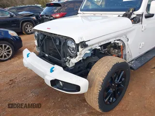 2021 Jeep Wrangler Unlimited Sahara with VIN 1C4JJXP64MW840094, listed as a IAAI auction lot 40830676 with 31,716 mi miles and . Bid and sale history available at DreamBid. Image 6.