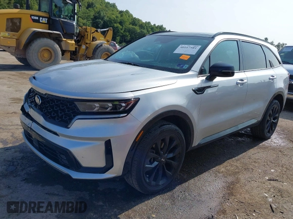 2021 Kia Sorento SX Prestige X-Line with VIN 5XYRKDLF6MG047400, listed as a IAAI auction lot 40167581 with 57,654 mi miles. Bid and sale history available at carsss.com. Image 17.