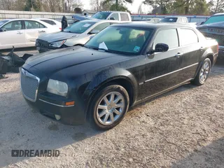 2010 Chrysler 300 Touring with VIN 2C3CA5CV0AH329717, listed as a IAAI auction lot 41785694 with 257,072 mi miles. Bid and sale history available at carsss.com. Image 17.