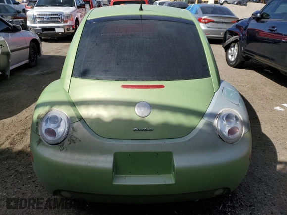2003 Volkswagen Beetle GLS with VIN 3VWCD21C73M411769, listed as a Copart auction lot 46442835 with 110,768 mi miles and Clean title. Bid and sale history available at DreamBid. Image 6.