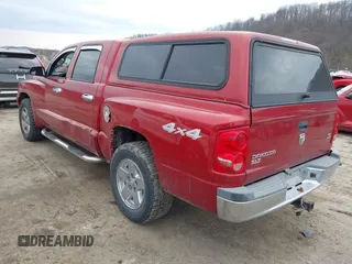 2006 Dodge Dakota SLT with VIN 1D7HW48N36S507843, listed as a IAAI auction lot 41894142 with 90,229 mi miles. Bid and sale history available at carsss.com. Image 3.