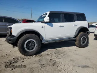 2024 Ford Bronco Outer Banks with VIN 1FMEE8BPXRLA41937, listed as a Copart auction lot 76271294 with 3,947 mi miles and Salvage Title. Bid and sale history available at carsss.com. Image 1.