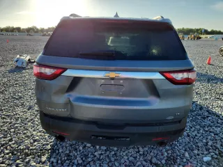 2021 Chevrolet Traverse LT Cloth with VIN 1GNERGKW5MJ238374, listed as a Copart auction lot 61079405 with 61,685 mi miles and Salvage title. Bid and sale history available at DreamBid. Image 6.