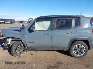 2017 Jeep Renegade Deserthawk с VIN ZACCJBCB7HPF93753, выставлен на аукционе IAAI как лот 41662251 с пробегом 65 626 миль миль и . История ставок и продаж доступна на DreamBid. Изображение 15.