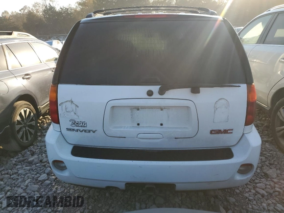 2008 GMC Envoy Denali with VIN 1GKES63M282258395, listed as a Copart auction lot 76067304 with 120,021 mi miles and Clean Title. Bid and sale history available at carsss.com. Image 6.