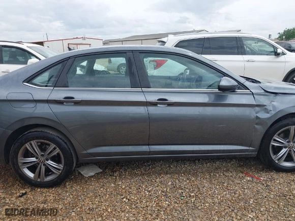 2024 Volkswagen Jetta SE with VIN 3VWEM7BU6RM003964, listed as a IAAI auction lot 42087720 with 45,478 mi miles. Bid and sale history available at carsss.com. Image 14.