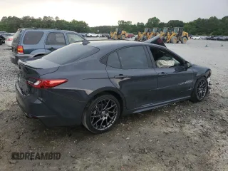 2025 Toyota Camry LE z VIN 4T1DAACK1SU542071, wystawiony jako Copart lot #54519935 z przebiegiem Nie podano mil oraz Nie do naprawy • Non repairable. Historia ofert i sprzedaży dostępna na DreamBid. Obrazek 3.