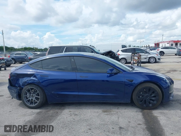 2022 Tesla Model 3 with VIN 5YJ3E1EA4NF191808, listed as a IAAI auction lot 39564406 with 6,756 mi miles. Bid and sale history available at carsss.com. Image 13.