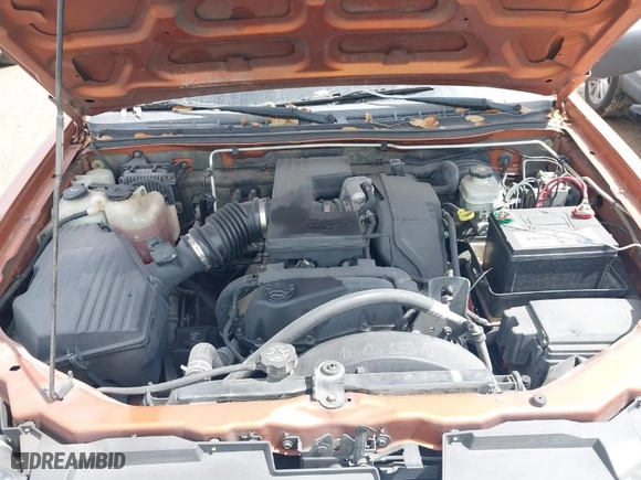 2005 Chevrolet Colorado 1SF LS Z71 with VIN 1GCDT136858153121, listed as a IAAI auction lot 41915498 with 195,131 mi miles. Bid and sale history available at carsss.com. Image 10.