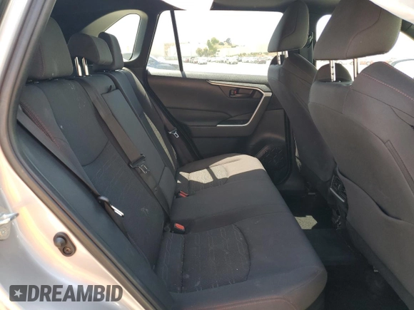 2021 Toyota RAV4 SE с VIN JTMAB3FV5MD032119, выставлен на аукционе Copart как лот 61311165 с пробегом 27 020 миль миль и Списание • Salvage title. История ставок и продаж доступна на DreamBid. Изображение 11.