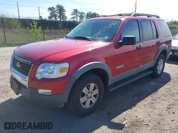 2006 Ford Explorer XLT with VIN 1FMEU73E26UB58007, listed as a IAAI auction lot 42155292 with 129,592 mi miles. Bid and sale history available at carsss.com. Image 2.
