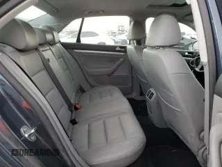 2007 Volkswagen Jetta 2.5 with VIN 3VWSF71KX7M050084, listed as a Copart auction lot 47893395 with 133,318 mi miles and Salvage title. Bid and sale history available at DreamBid. Image 10.