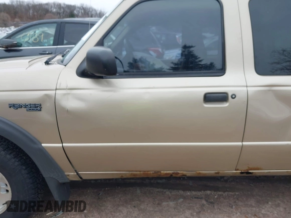 2000 Ford Ranger XLT with VIN 1FTZR15X9YPB80316, listed as a IAAI auction lot 41961205 with 183,197 mi miles. Bid and sale history available at carsss.com. Image 13.