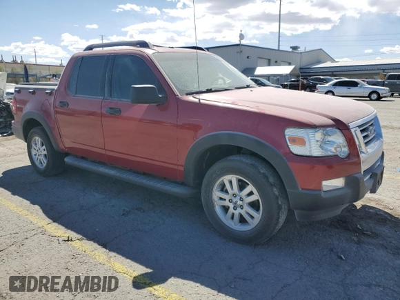 2010 Ford Explorer Sport Trac XLT z VIN 1FMEU3BE8AUA29286, wystawiony jako Copart lot #51973415 z przebiegiem 151 691 mil mil oraz Szkody całkowita. Historia ofert i sprzedaży dostępna na DreamBid. Obrazek 4.
